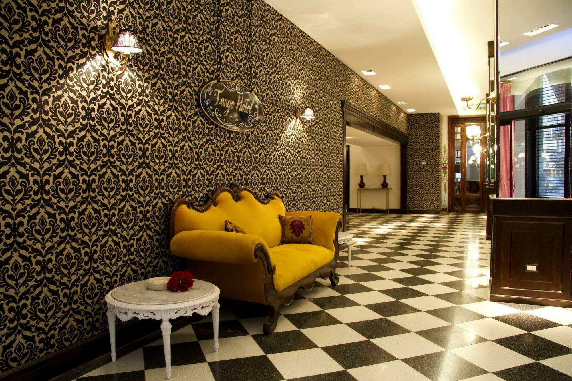 Tango De Mayo 4* Ciudad Autónoma de Buenos Aires